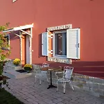 Euphoria Tatil Evi