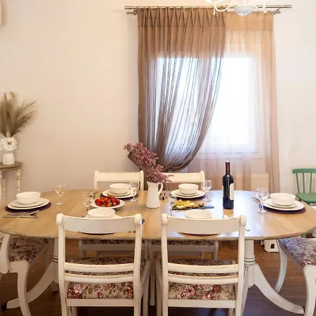 Euphoria Holiday home *